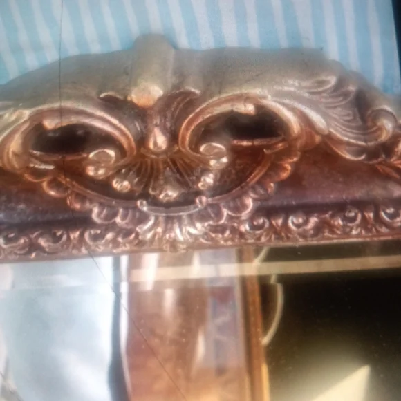 Elegant Gold Framed Wall Mirror
